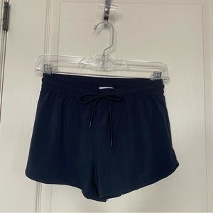 Aritzia TNA Alayli Running Shorts